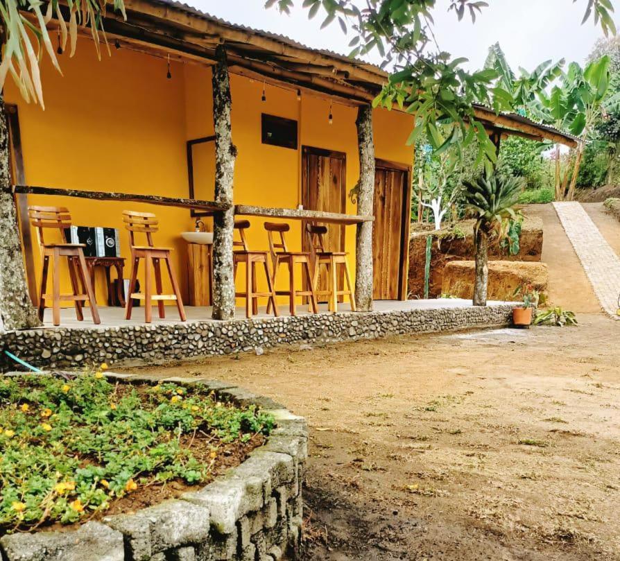 Cabanas La Miranda Filandia Bagian luar foto